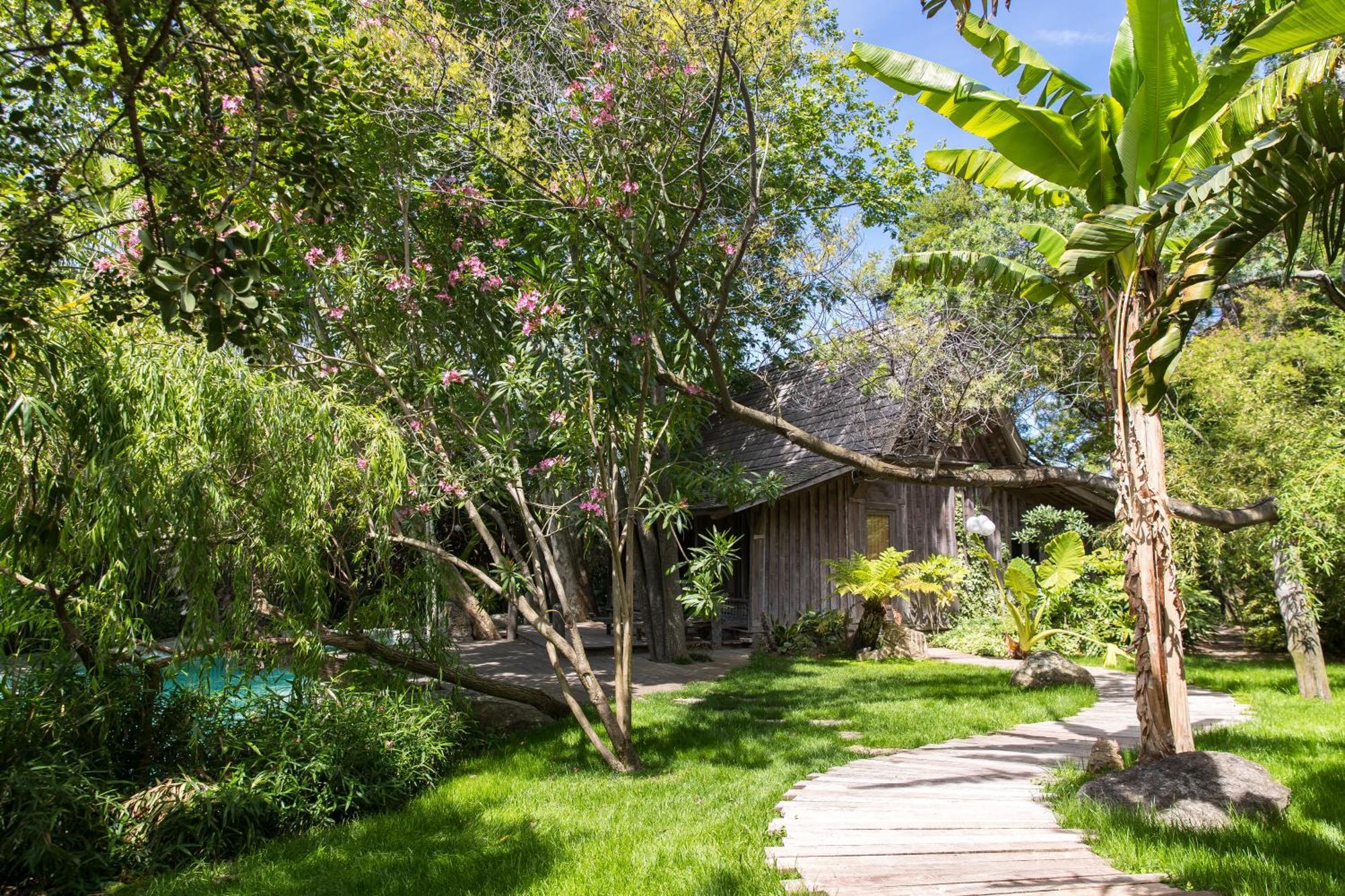 Domaine Les Mesanges Hotel Gassin Exterior photo